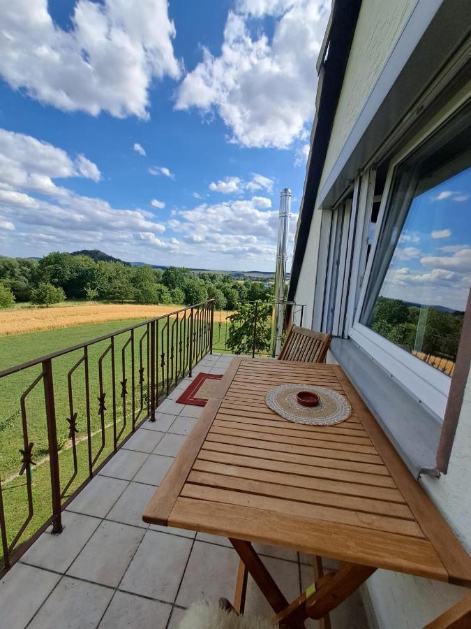 Ferienwohnung Mit Weitblick In Nordhessen Gudensberg Exteriör bild